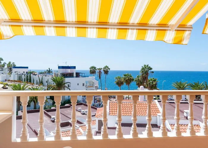 Апартаменти Club Atlantis Ocean View