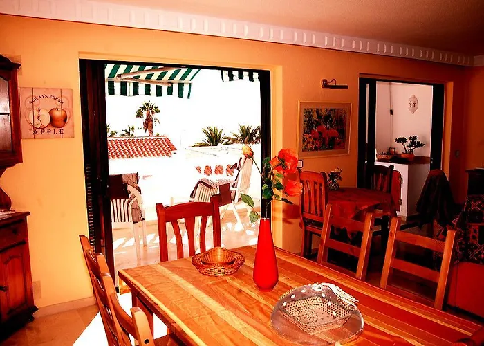 Апартаменти Club Atlantis Ocean View 4*