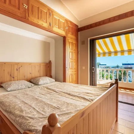 Club Atlantis Ocean View Apartmán 4*